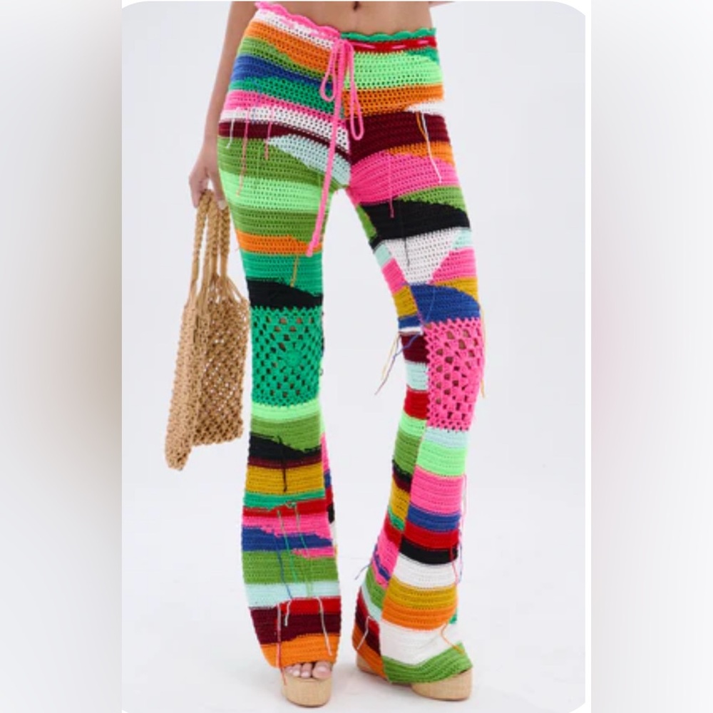 AKIRA COLORED HEART CROCHET PANT Size XLXL